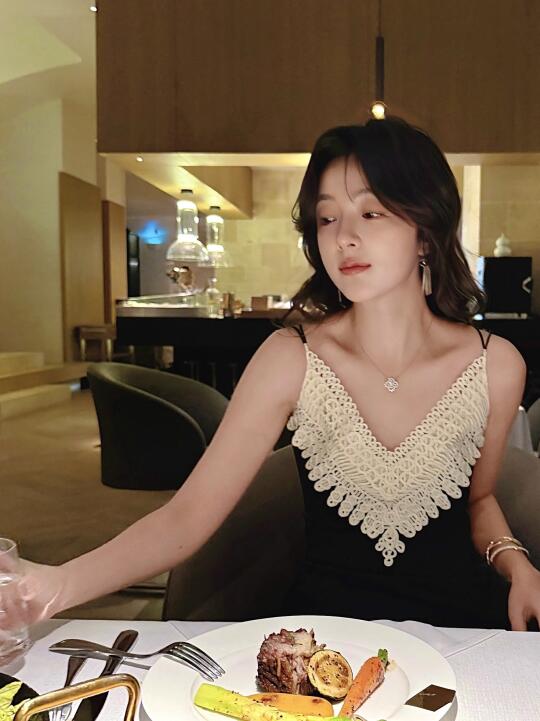 𝑫𝒂𝒕𝒊𝒏𝒈 𝒕𝒊𝒎𝒆🍽️ 🥂 🍾