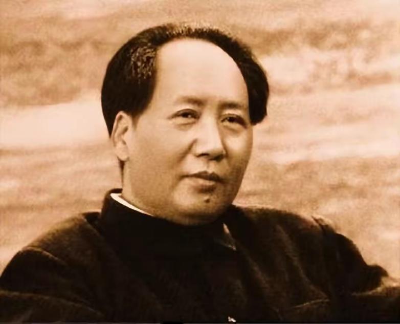 毛岸英的牺牲，给毛主席的打击非常大，那么，当毛主席见到彭德怀的时候，都说了什么话