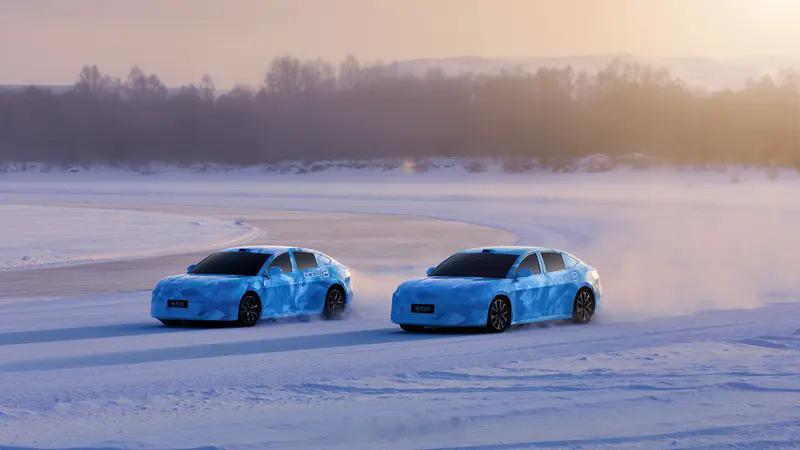 最近比亚迪官方放出了海豹08的冬测最新谍照整体的姿态都是很帅的，而且溜背造型给予