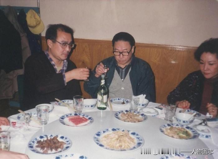 谭元寿宴请安云武，请安云武给谭正岩开蒙
