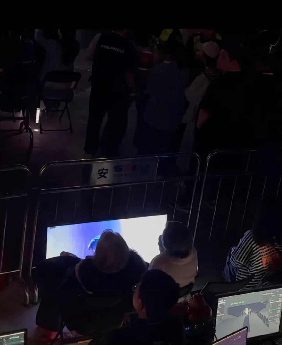 檀健次的人脉有多广 林子祥叶倩文都去看了他的演唱会[傻眼][傻眼][傻眼]好奇怎