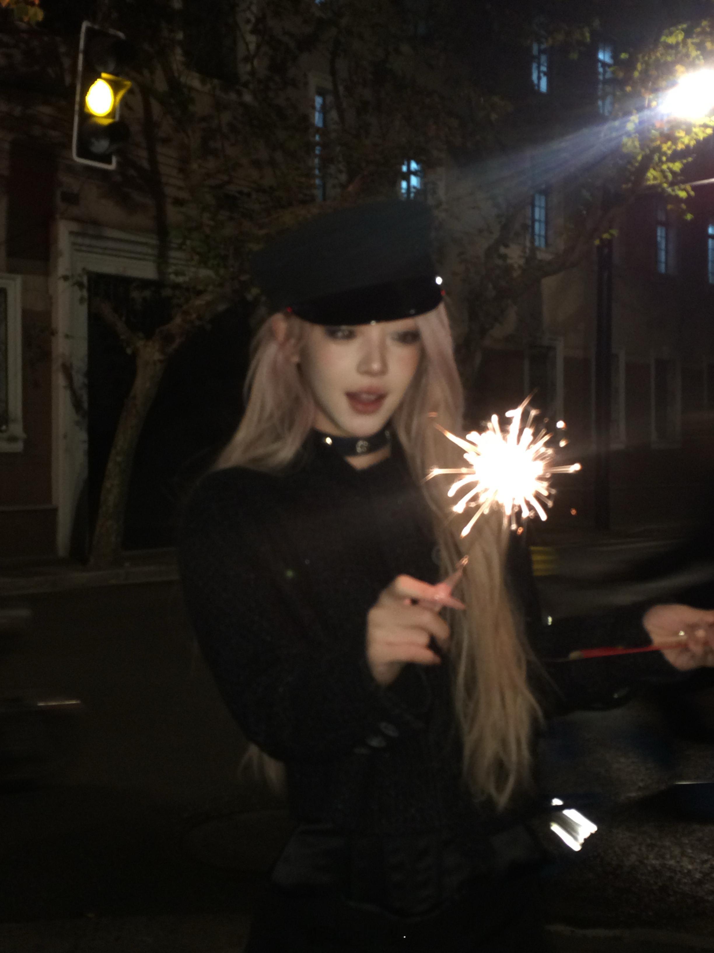 🥂❤️🔥🎆💜happy ny everyoneeei luv u🫶🏻