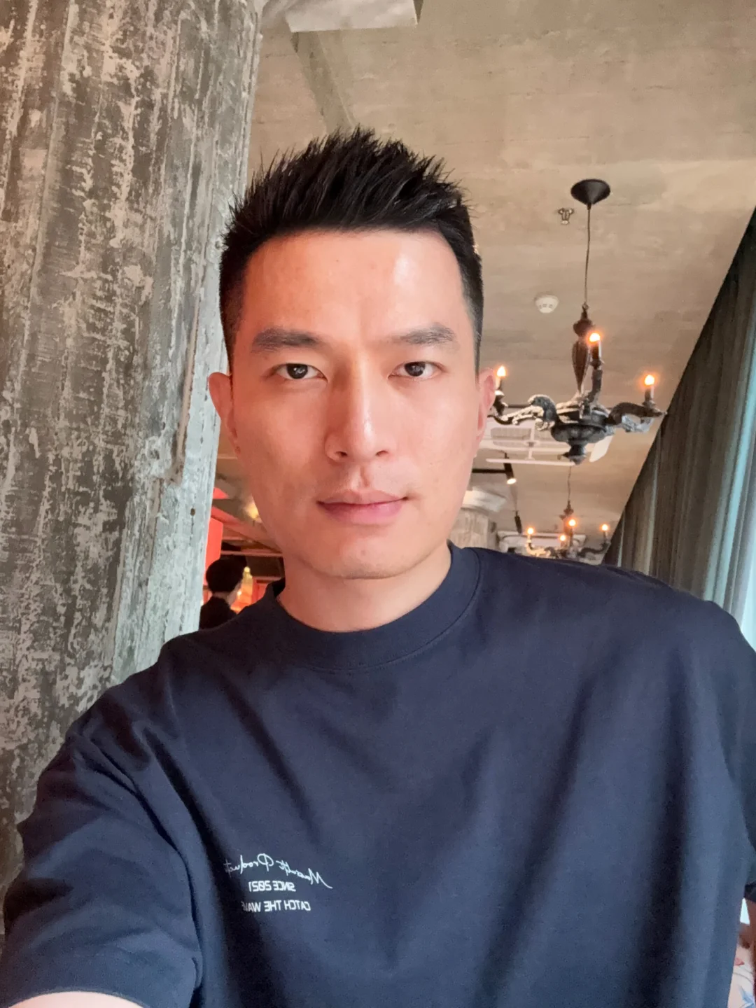 请问演唱会穿搭的精髓是？