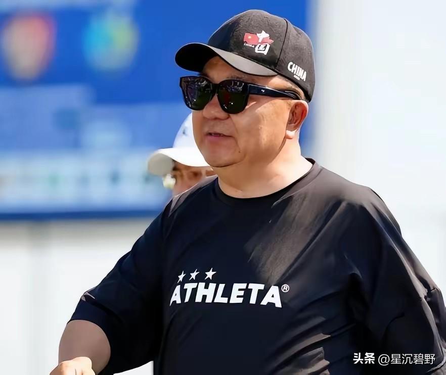 董路深夜郑重声明：最近有人一是“攻击”中国足协，二是“攻击”孙继海，这两种现象些