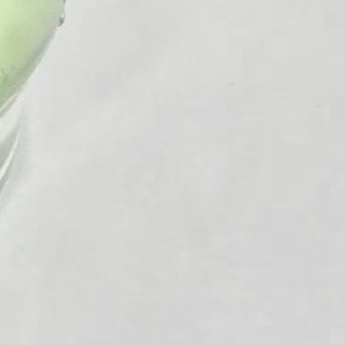 善乃万德之源，孝是百善之首。 善，即修身律己，即心想他人。 暗处行善不求人知，是