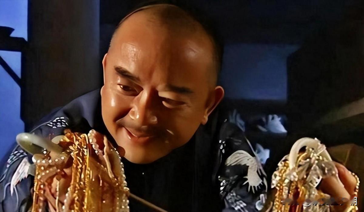 中国古代十大贪官：和珅家产超朝廷十年收入
在中国历史的长河中,总会涌现出一些贪婪