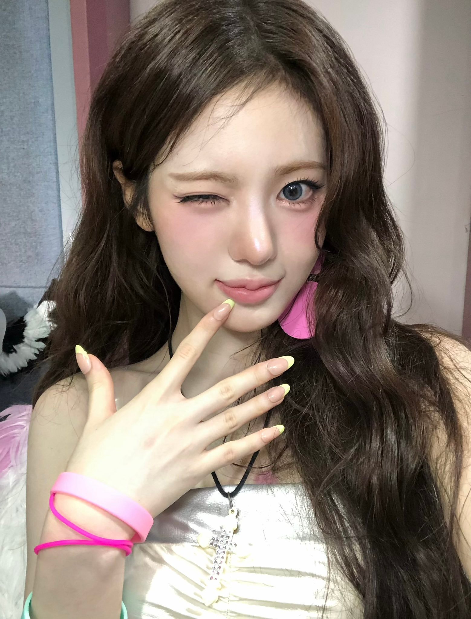 260816🫧kiiikiiisui李守彬