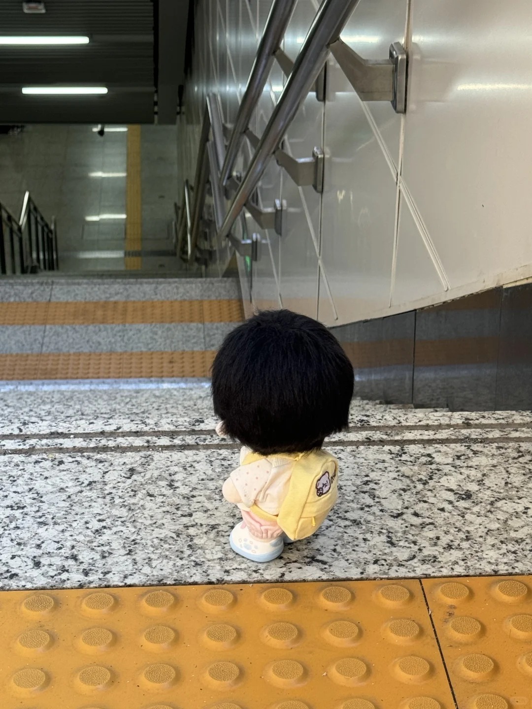 #恋与深空##黎深# “麻麻，我真的需要自己走下去吗”👩🏻“小孩子要学会独立