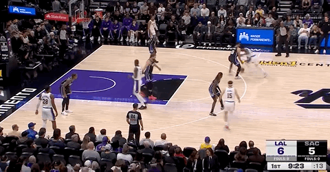 这是什么？斯玛特居然天勾了湖人vs国王 ​​​