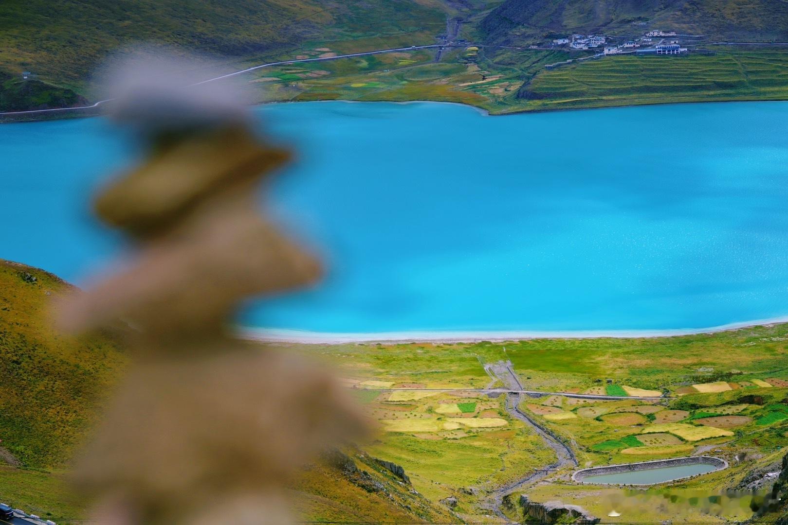 天上仙境，人间羊湖。自驾山南，行走在“盛世边疆 爱在山南”！来到了此行最期待的西