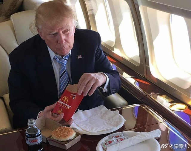 欧洲开始防守格陵兰岛。法国派遣了15名士兵,德国派遣了13名士兵,挪威派遣了2名