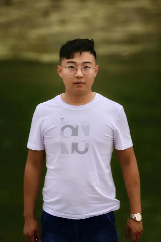 潍坊港工匠手握24项专利，这简直太牛了！就像潍坊综合保税区的歌尔电子职工辛伟，获