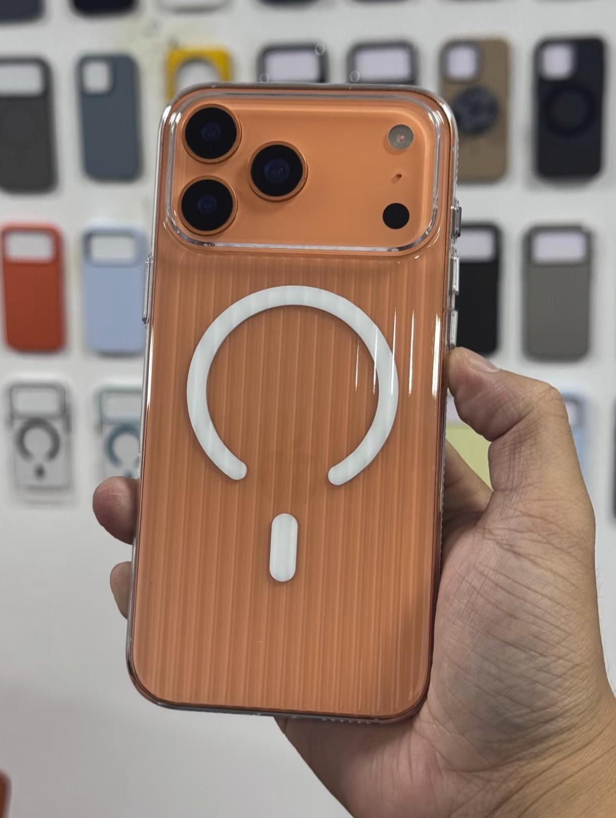 橙色版iPhone17Pro机模 17Pro的新配色，不是那种亮橙色，偏暗一些看