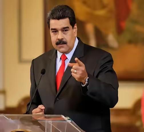 最近刷短视频总有人讲国家也可能还不起钱，我一开始觉得是瞎说，后来想想也对，就像我