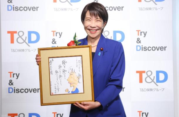 12月11日，日本民众迎来一个“好消息”，据共同社报道，高市早苗被《福布斯》杂志