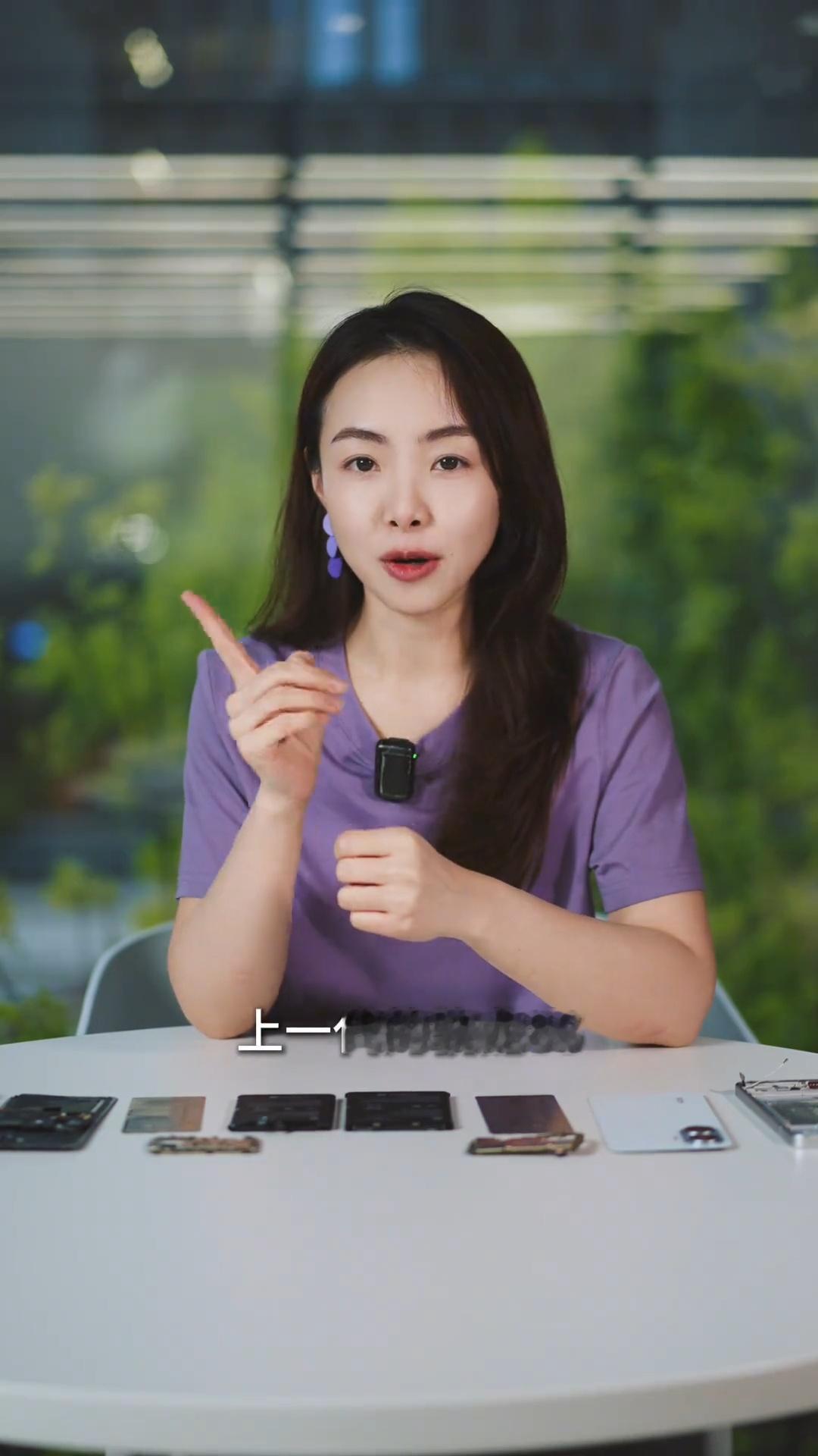 馨心老师来考米粉了，上一代的骁龙8s是哪个Pro首发的？ ​​​