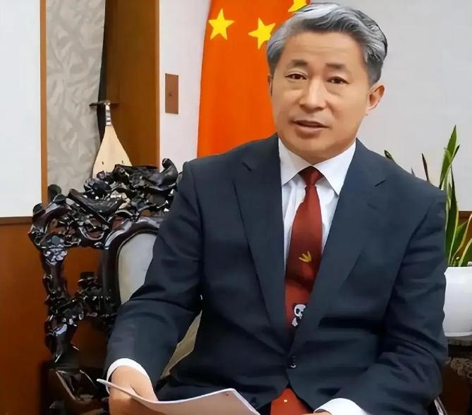 薛剑这回真的是“越战越勇”，一句“中国有权驻军日本”直接把日本首相高市早苗整的哑