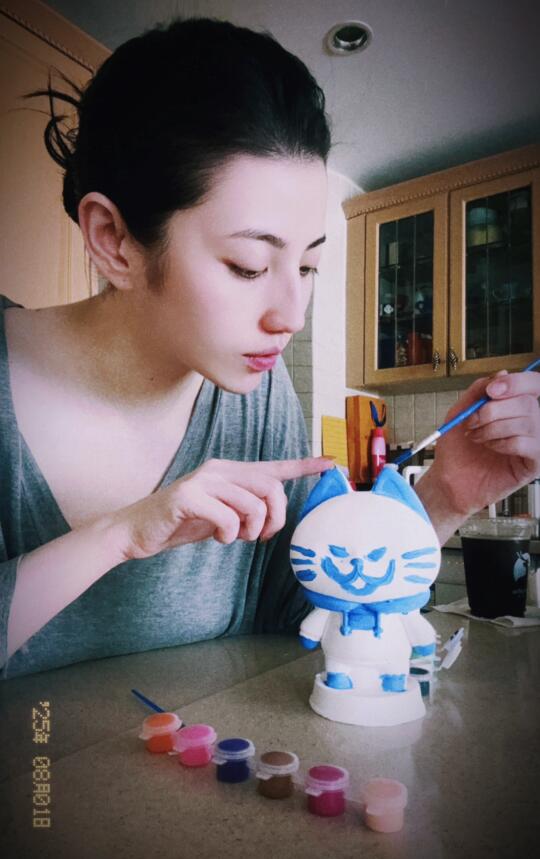 画技拙劣，但我喜欢💙💙