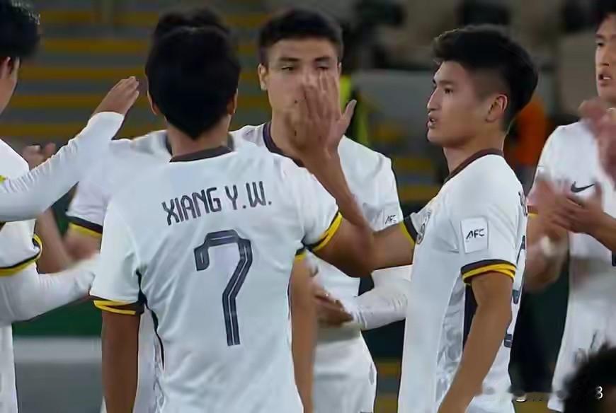 晒图笔记大赛有谁能想到中国U23就要进军决赛了，比赛还剩下10多分钟就结束了，中