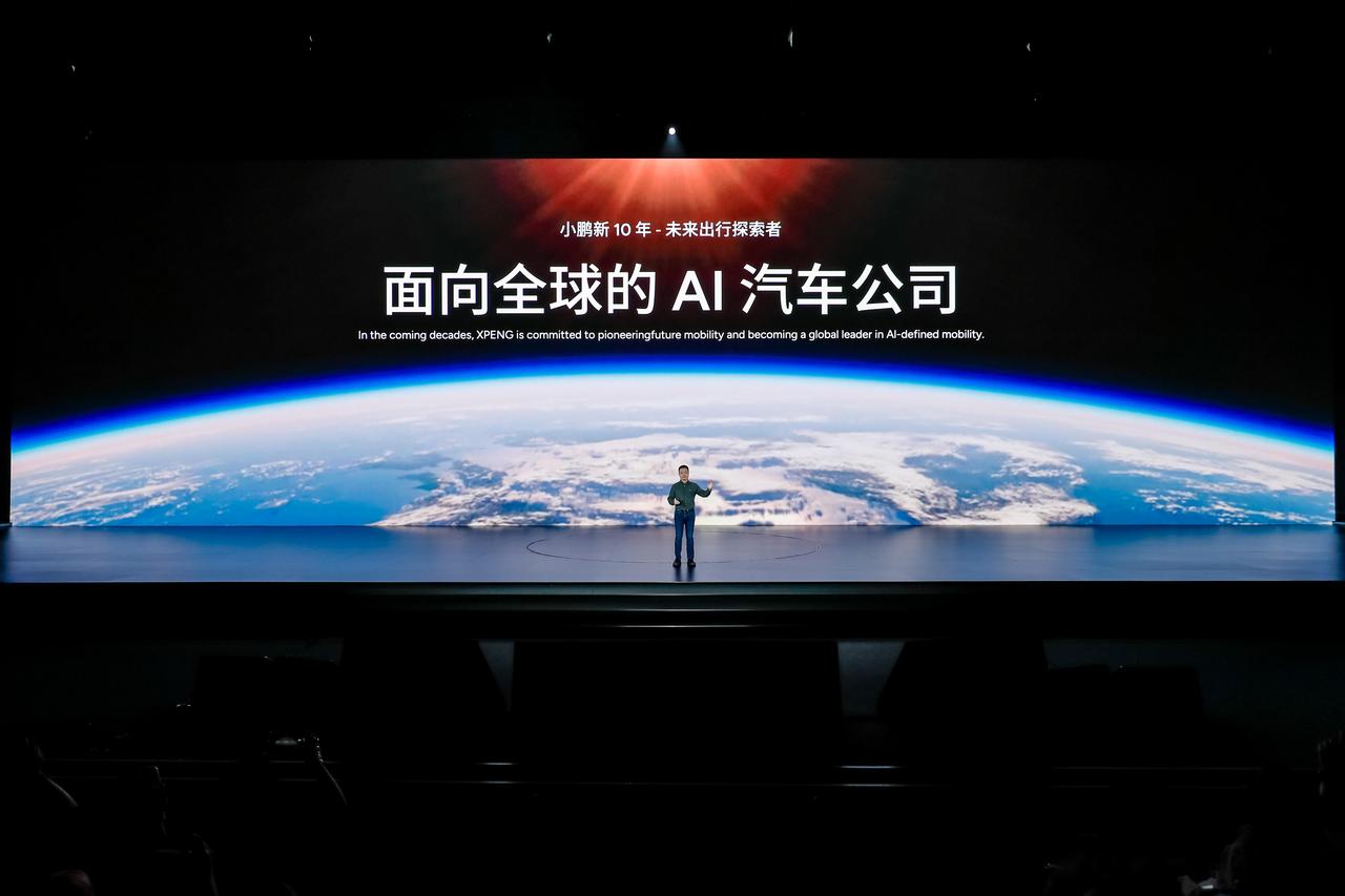 小鹏AI大将跳槽OpenAI！揭秘自动驾驶与机器人的技术暗战

小鹏汽车AI I