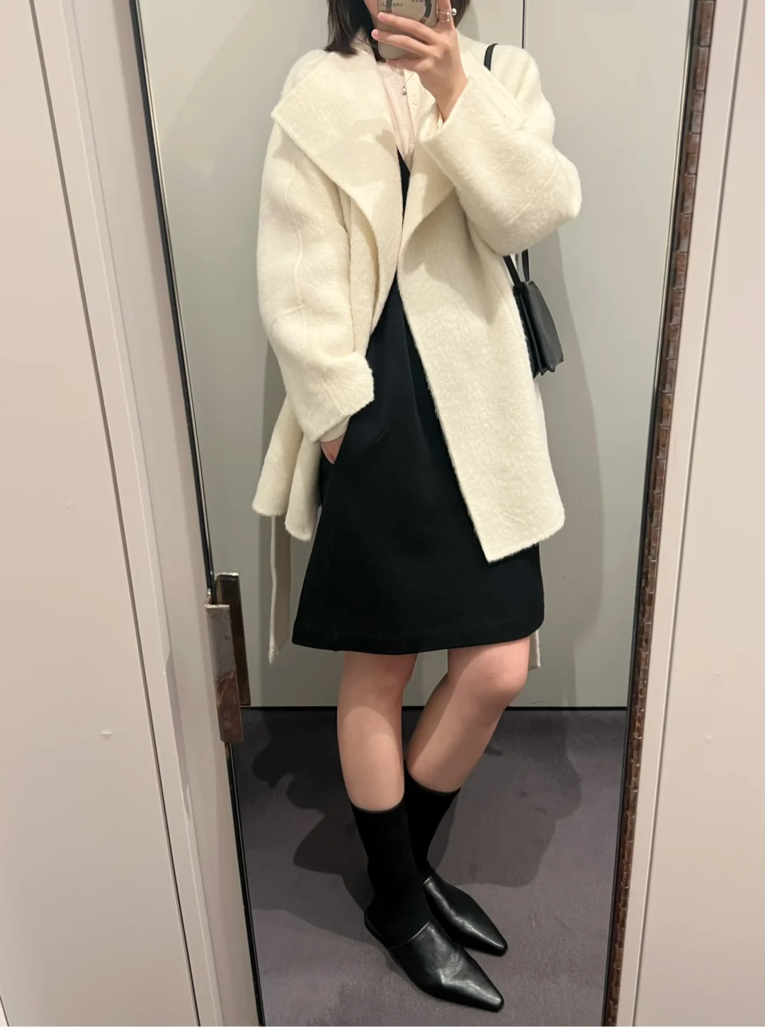 COS试衣间｜好温柔气质的一套！