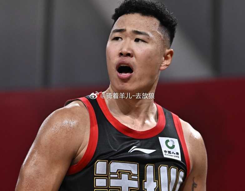 MVP赛季落幕！贺希宁生死战14中5低迷 下半场8中2崩盘沮丧离场MVP赛季落幕