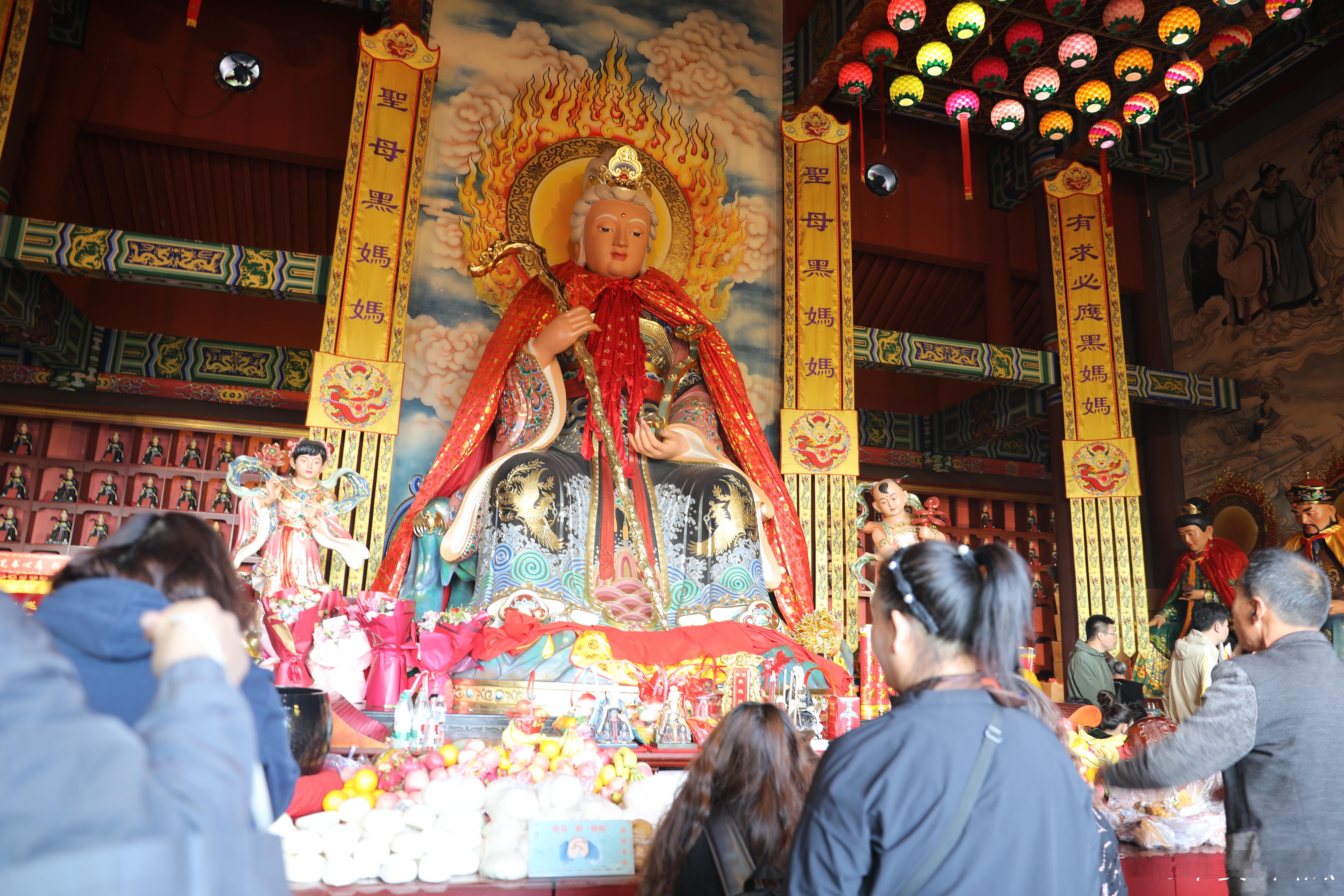 文旅热潮下，辽宁本溪铁刹山的火爆不是没道理！密码超丰富：磁场好让人身心舒畅，明星