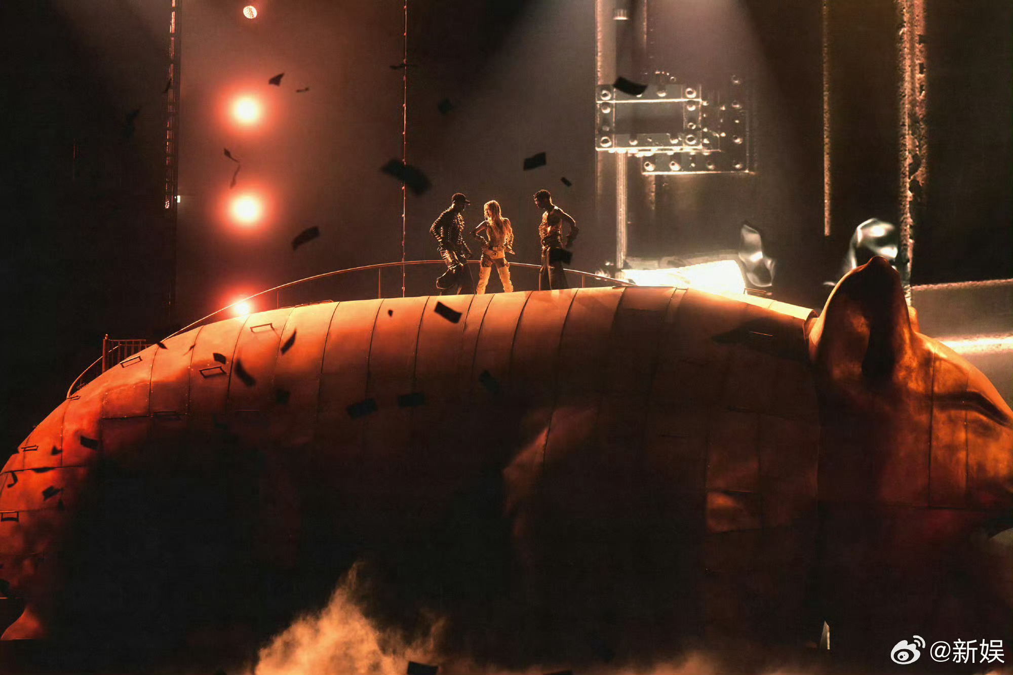 举报理由笑不活！2亿打造的舞台被解读成“神秘仪式”，Jolin：我的文艺复兴你不