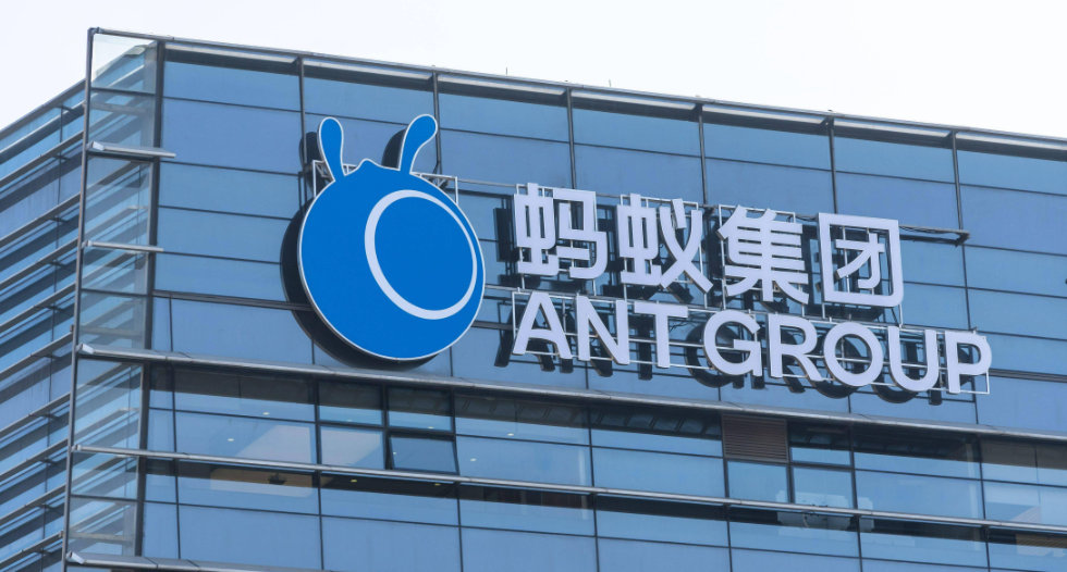 【蚂蚁集团要约收购耀才证券获批】财联社记者获悉，耀才证券金融今晚公告表示，蚂蚁集