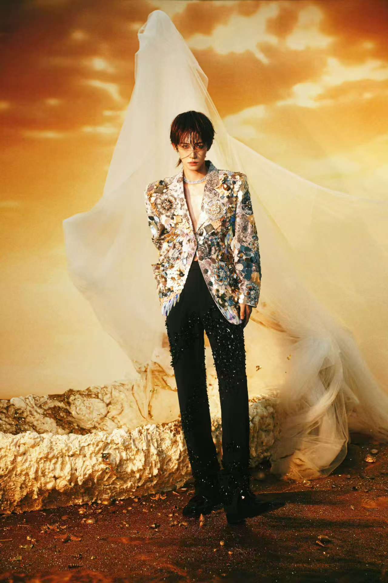 刘宇2025秋冬高定刘宇秋冬高定刘宇2025秋冬高定，好帅好帅，[憧憬][憧憬]