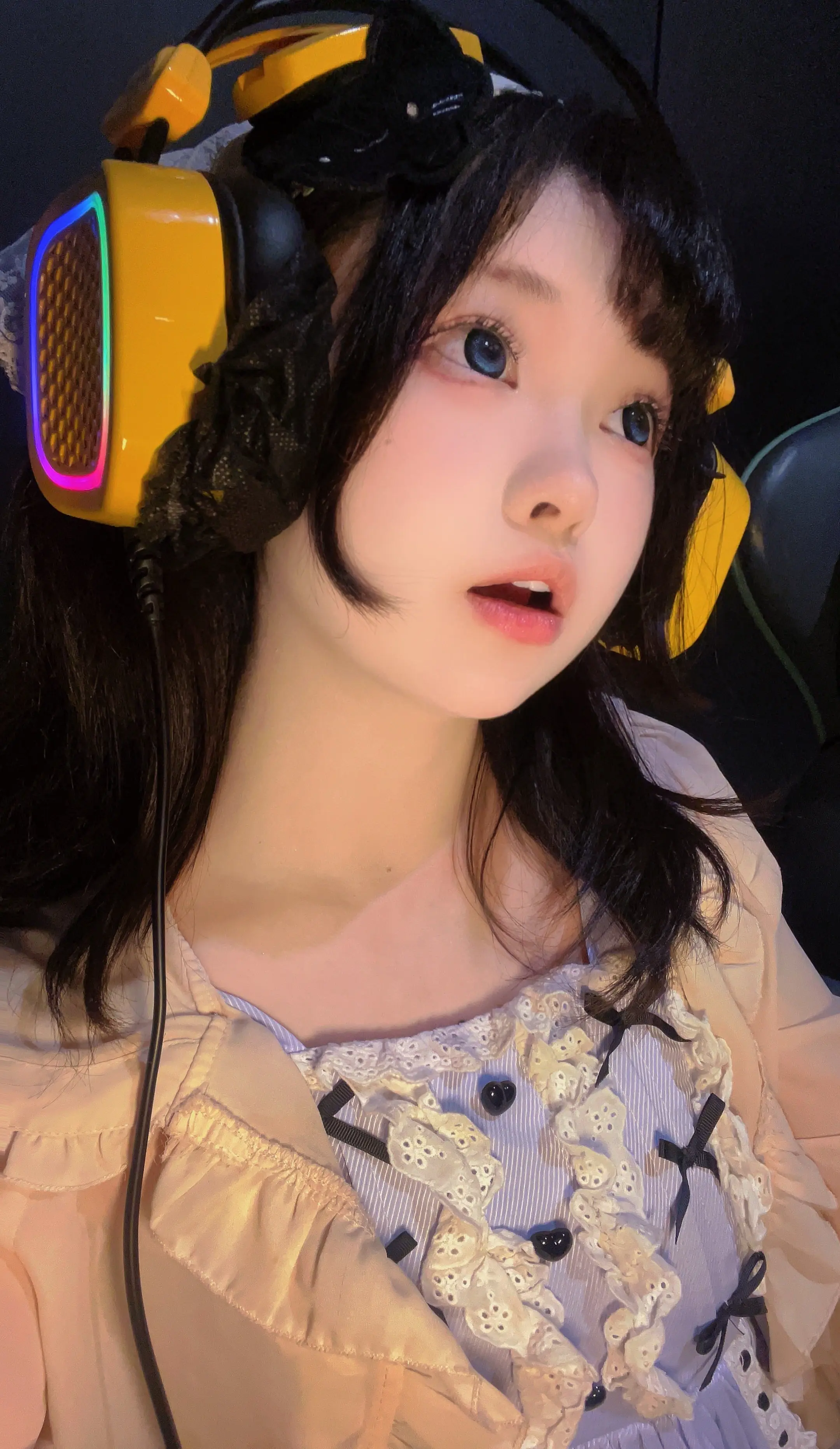 我们心脏同频。