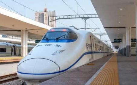 中国为什么执意要发展高铁，而不是廉价航空？因为中国在做一个赌注，赌得就是你用电，