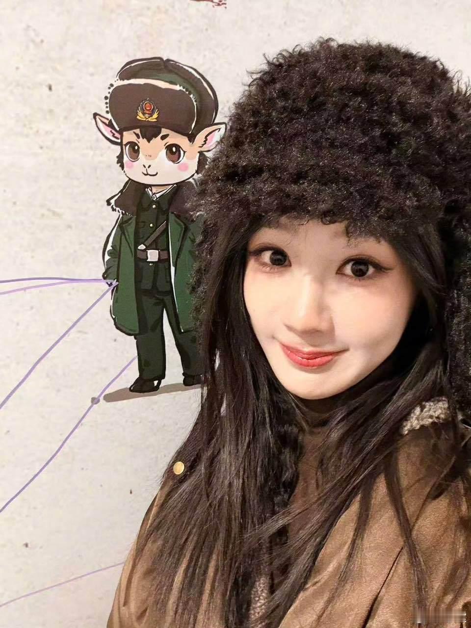 杨紫生命树发布会九宫格杨紫晒生命树发布会plog哇！ 杨紫生命树发布会九宫格来啦