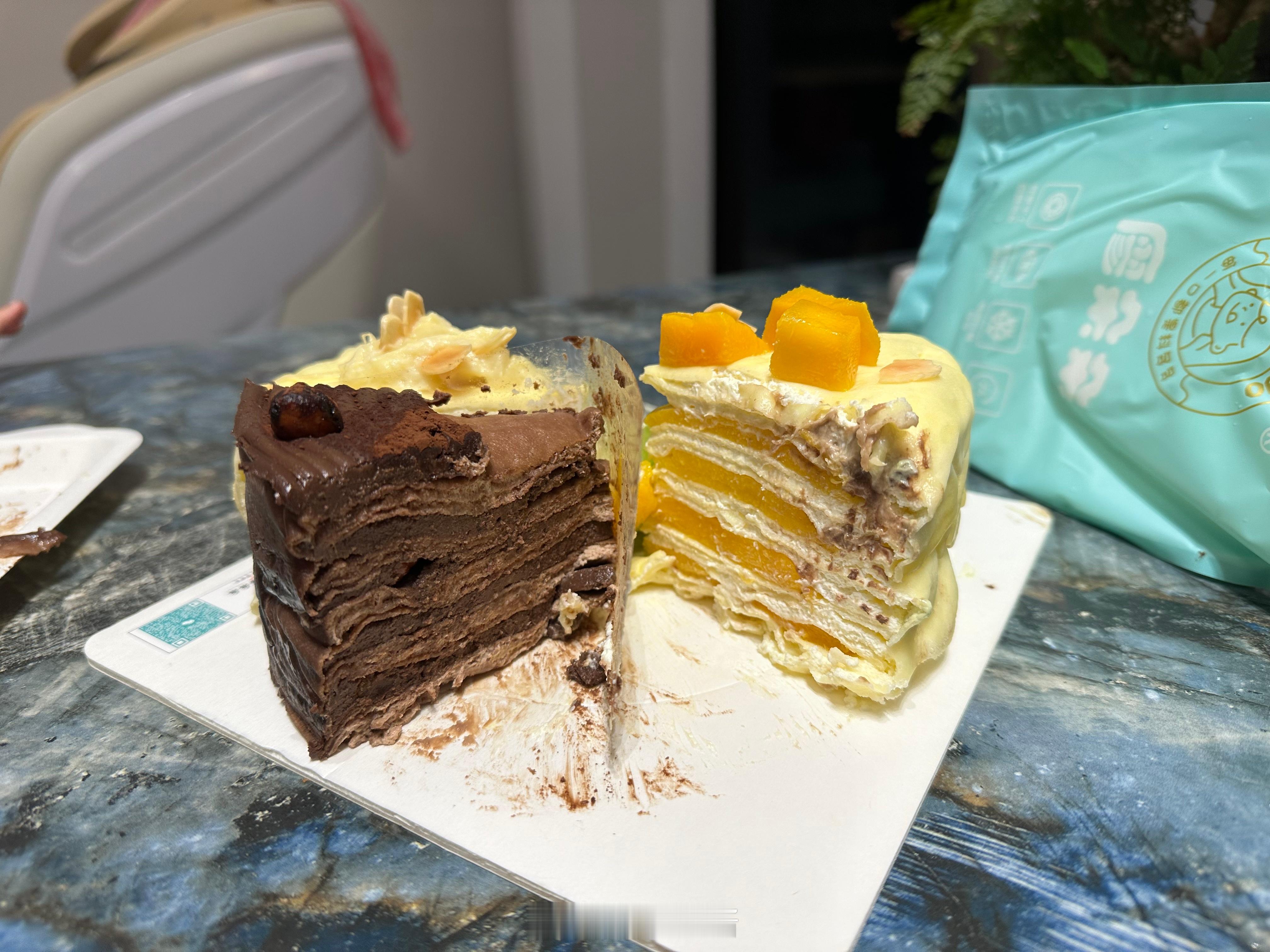 投稿：千层我只爱廖朵朵[哈哈] ​​​