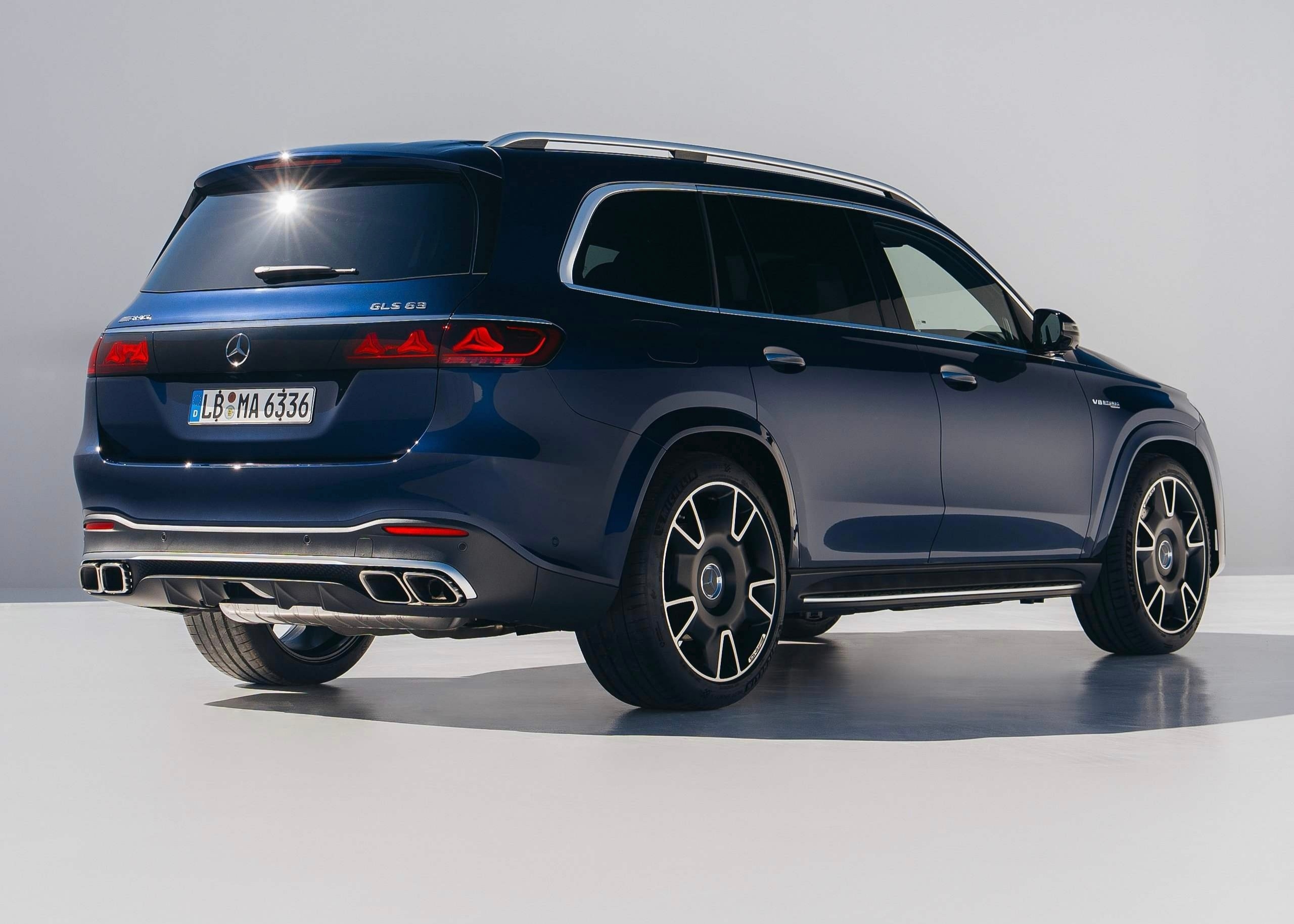 新款AMG GLS 63发布，全新M177 EVO 4.0T V8双涡轮平面曲轴