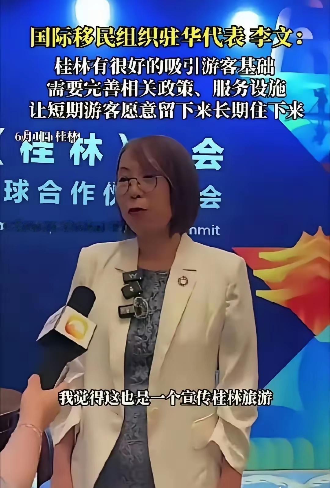 中国计划生育一孩政策实施了30年，少出生人口4亿人。当时响应号召也罢，无奈也罢，