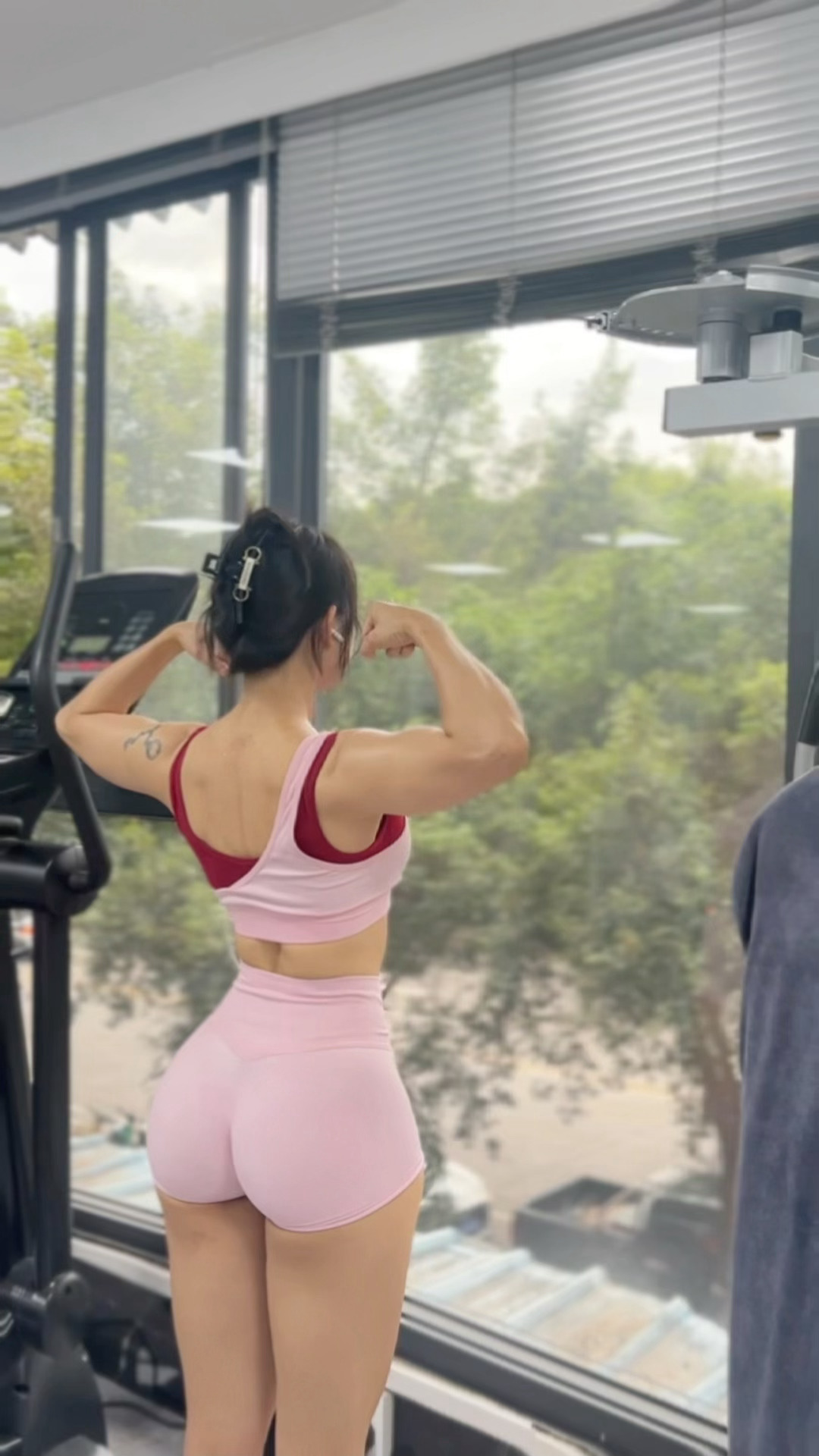 鸡蛋鸭蛋鹌鹑蛋 已读不回王八蛋 （天真除外[兔子]) ​​​