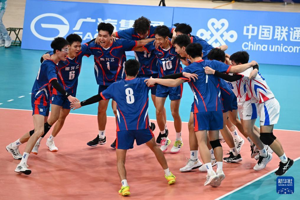 男排U18的比赛，黑龙江U18在1/4的比赛中战胜河南队，晋级4强，创造了球队新