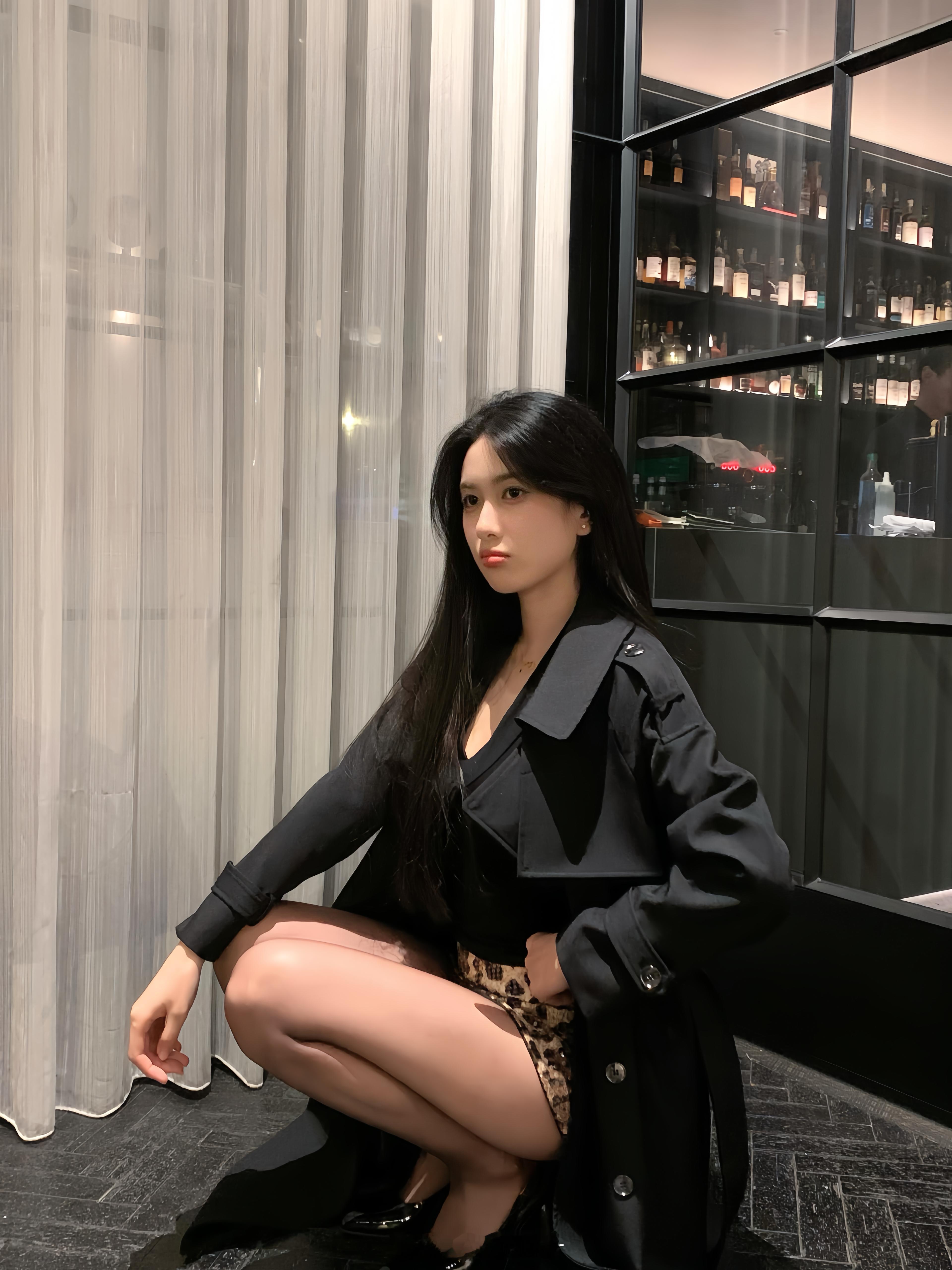 无法离开洞洞鞋的女人🎄 