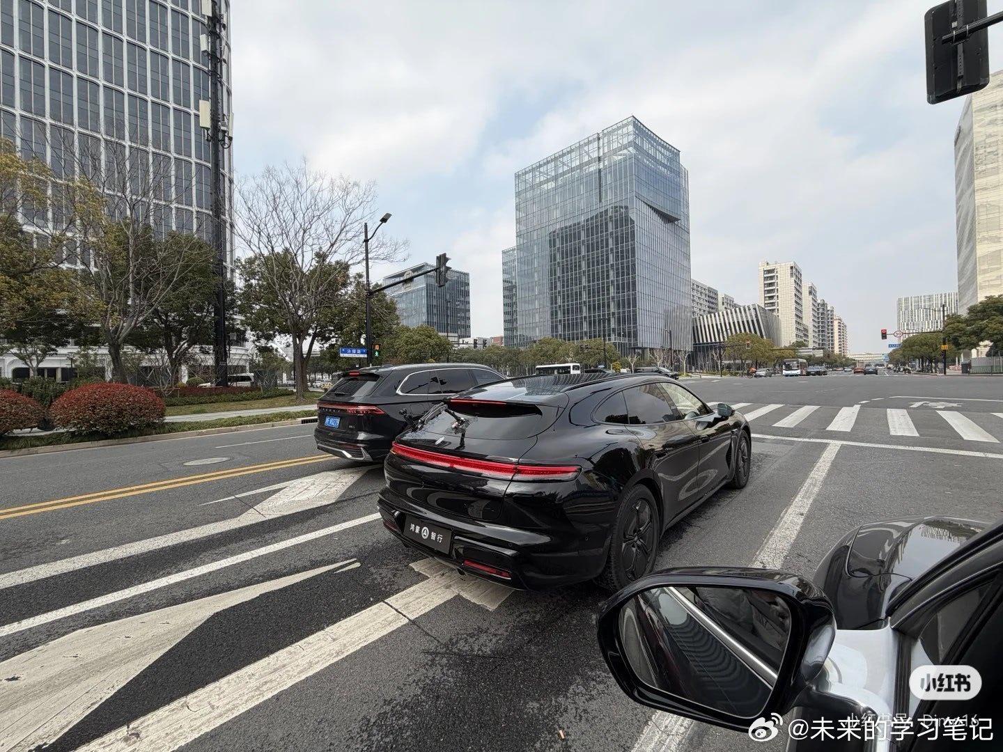 现在尚界z7尚界z7t 的实车都满地跑了？