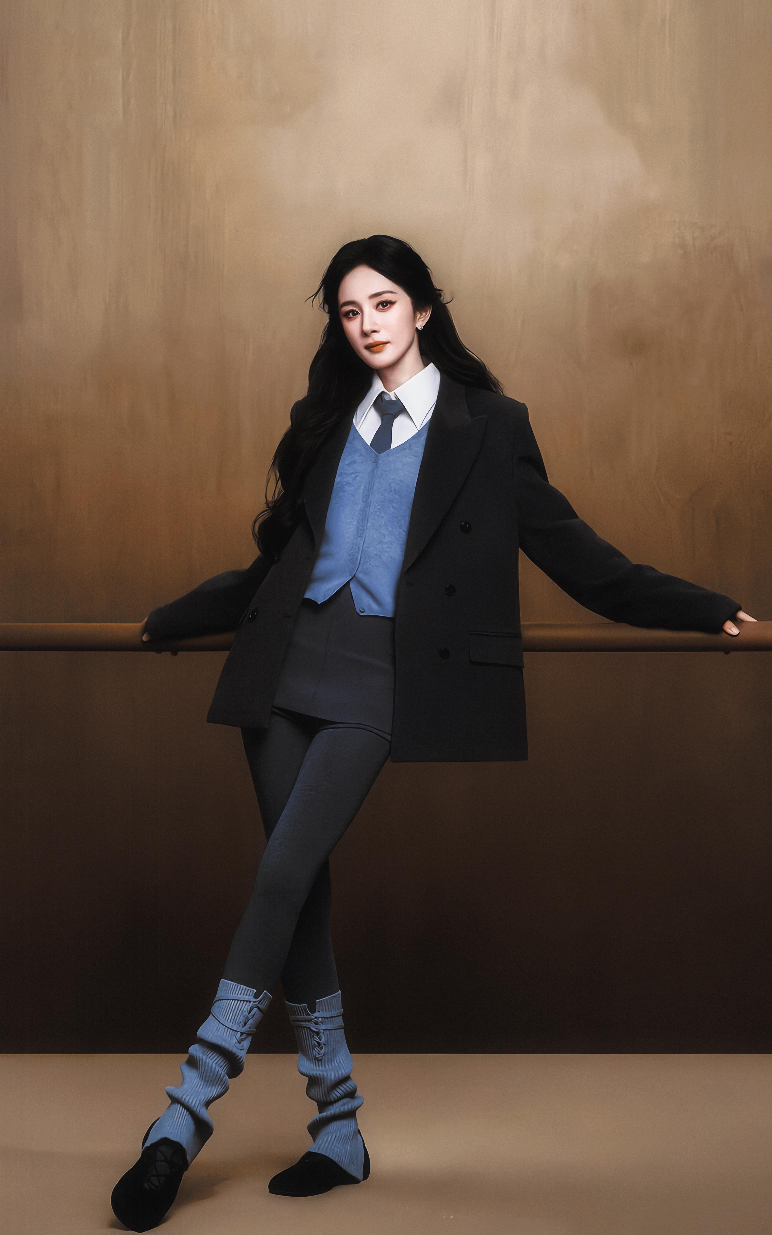 ▪️ 杨幂 ｜ 小野和子 📰苦澀藤樹的椏 🪵杨幂杨幂小时候住10平米胡同