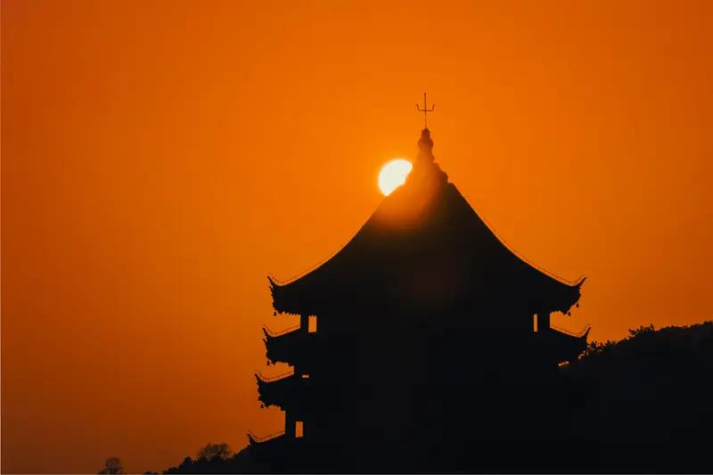 AI妙生图夕阳照人醉心扉。