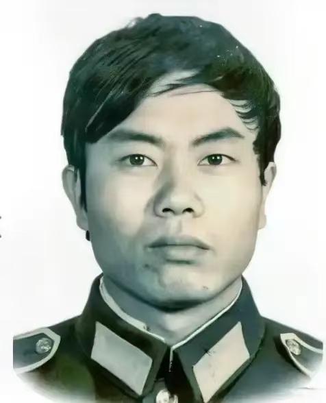1985年的一天，陈建军与妻子激烈吵架后，一去不复返，妻子伤心又不解：丈夫一直温