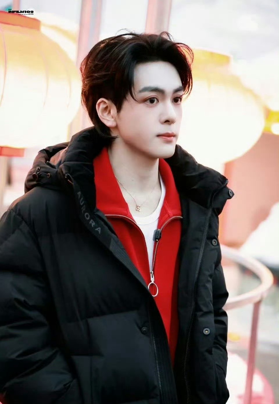 曾舜晞元宵晚会唱吻你吻上太空我的天哪！！！那首超级酥到神曲又要迎来现场版本曾舜晞