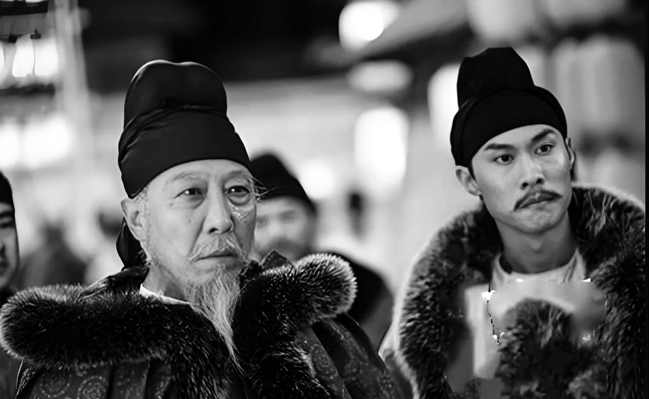 744年，年近九十岁的贺知章向唐玄宗请辞，要求脱下三品朝服，回老家当道士。

唐