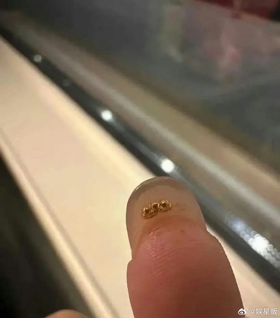 怪不得金店不让留指甲 ​​​