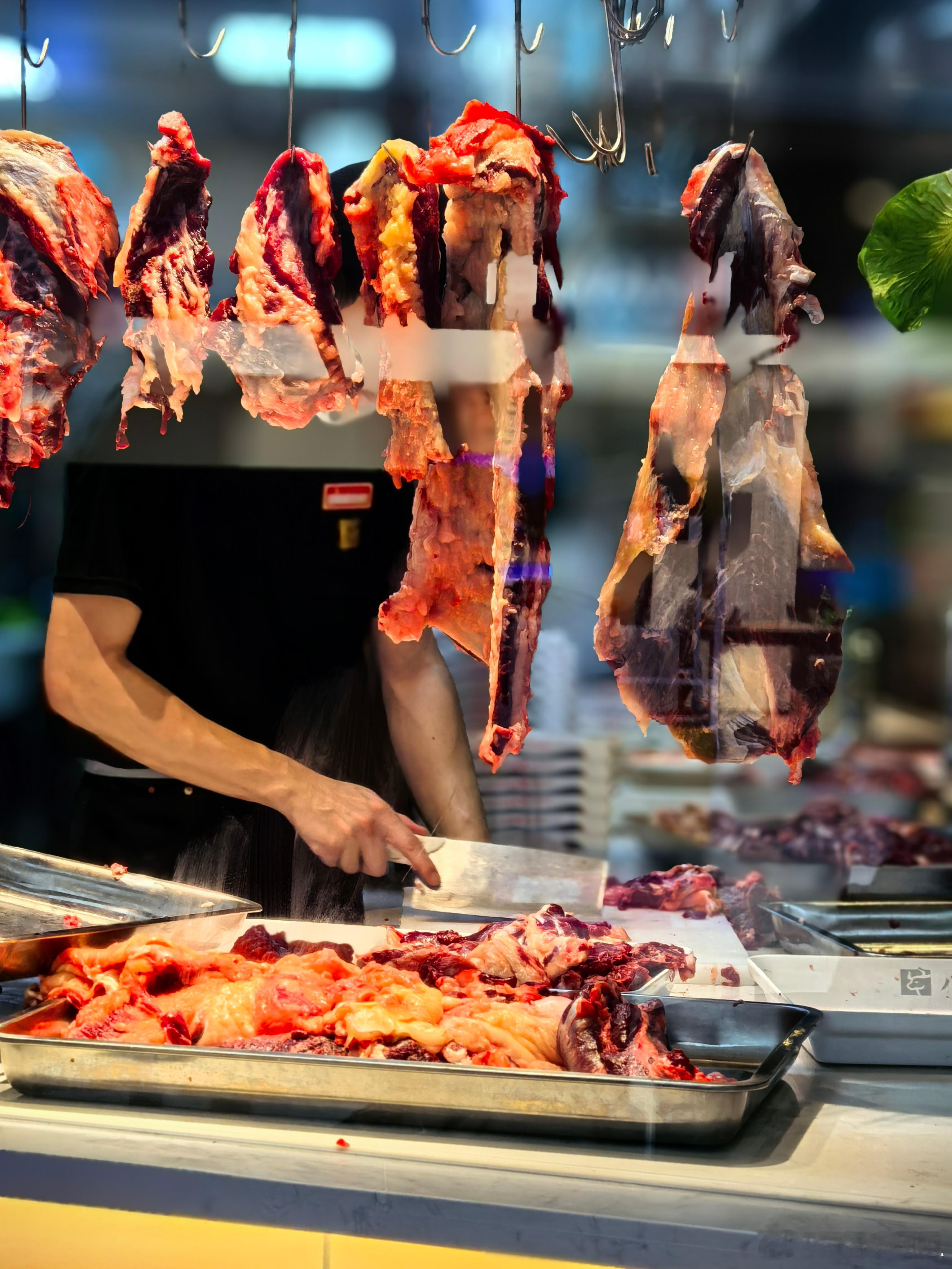 嫌潮汕火锅太淡欲写5000字差评饮食本就众口难调，有人爱重油重辣，就有人偏爱潮汕