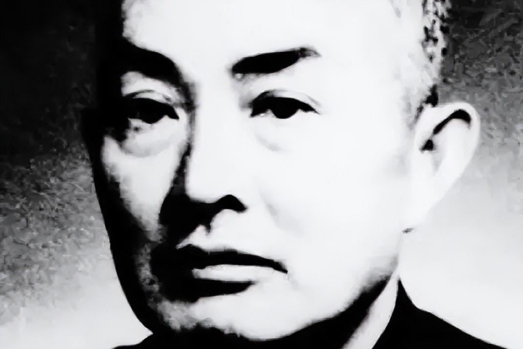红四方面军总政委陈昌浩性格火爆。有一次，他和参谋长倪志亮打电话时，因为意见不一致