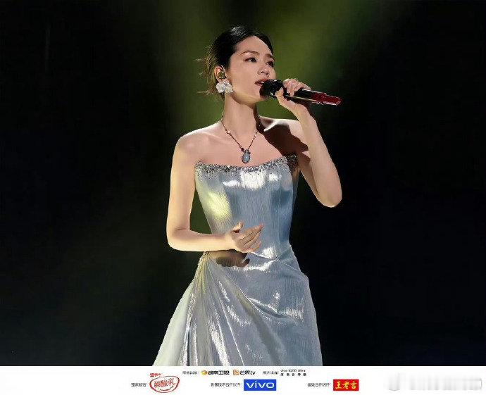 歌手2026赞助商歌手2026 刘宪华+黄子弘凡+张碧晨同框网传，赞助商集体压宝