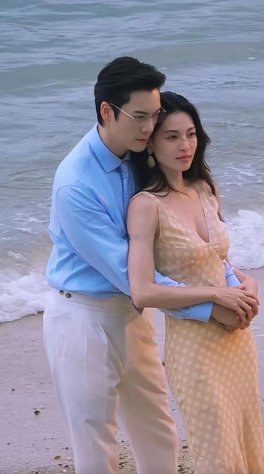 演员才是高危职业 哪个男的能经受这样的诱惑 
